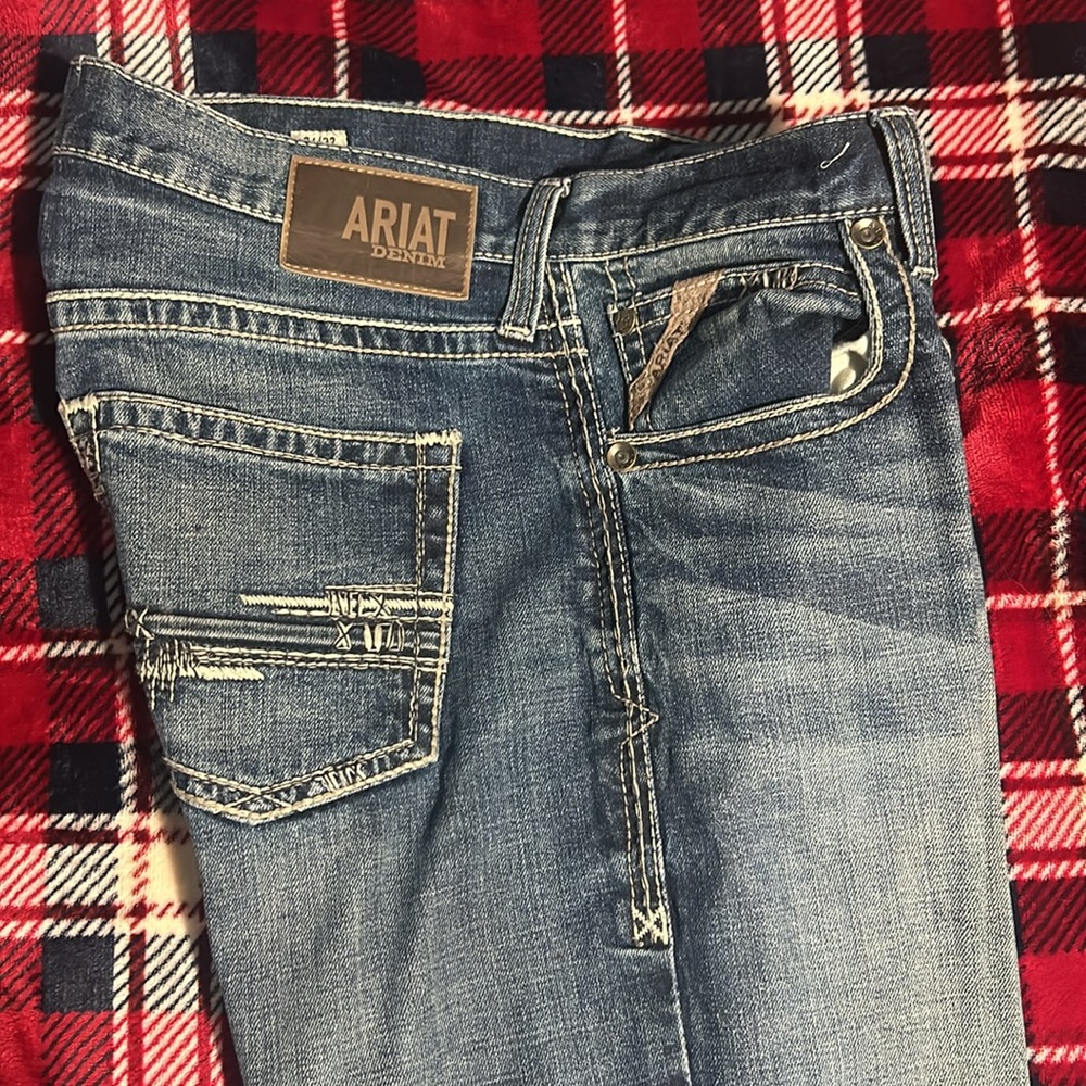 ARIAT M5 34/32 STRAIGHT FIT straight leg jeans
